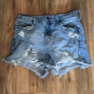 ARIZONA JEAN CO  highrise Ripped Jean shorts